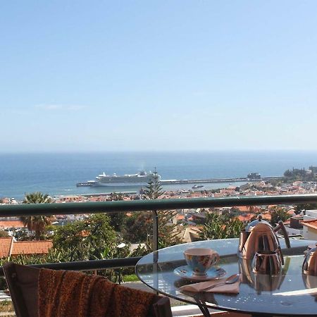 Stylish Apartment With Balcony And Amazing Views Over Funchal And The Sea Eksteriør billede